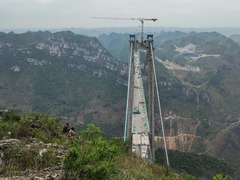 “五一”期间探访在建世界最高桥
