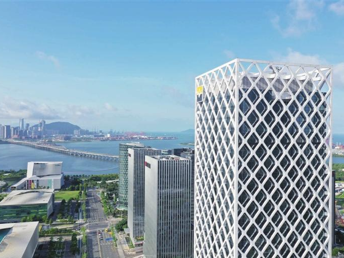  国家发改委权威专家：为民营经济高质量发展提供更多“深圳方案” | 高端访谈