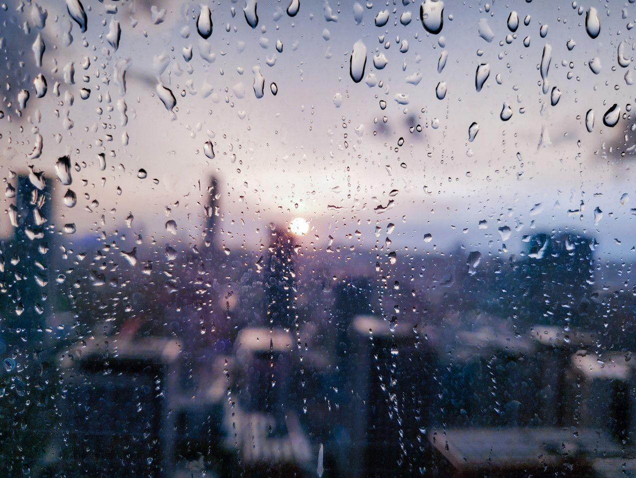 温度记 | “雨神”KPI冲刺？五一返程南方强降雨“包场”，出行攻略速取！