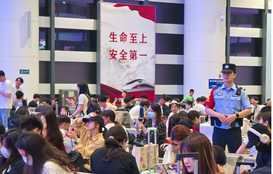 普铁+动车24小时通宵运行，佛山铁警多项措施保平安