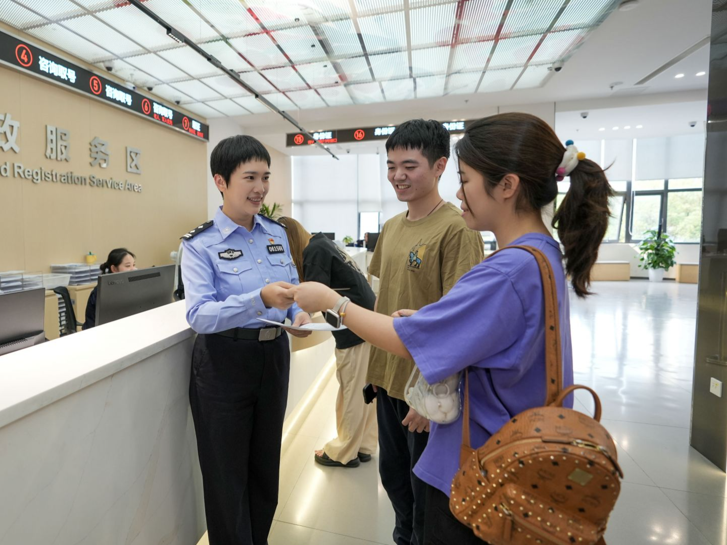 福田警队：平安炬火致青春，无畏星光敬忠诚