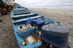 （外代一线）（3）美国加州发生船只倾覆至少3人死亡9人失踪