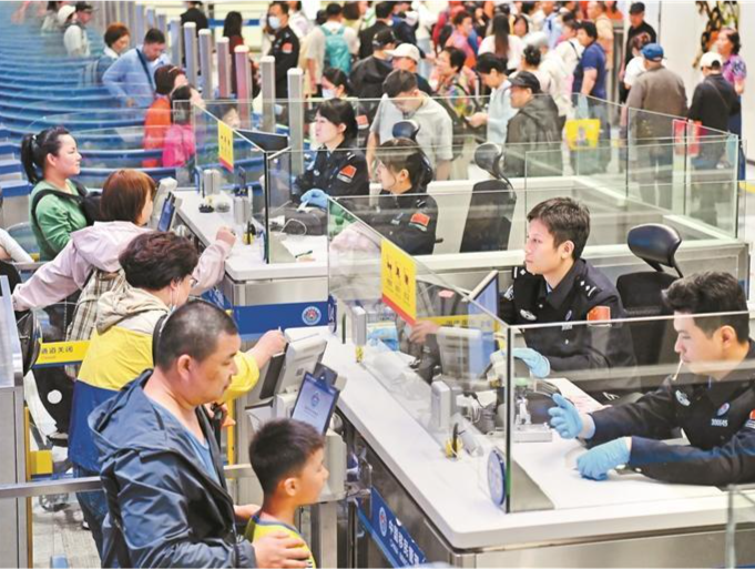 “五一”假期出入境人数达1089.6万人次，同比增长28.7%
