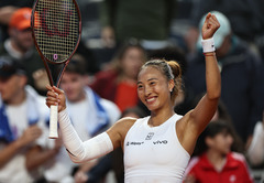 （体育）（1）网球——WTA1000罗马站：郑钦文晋级16强