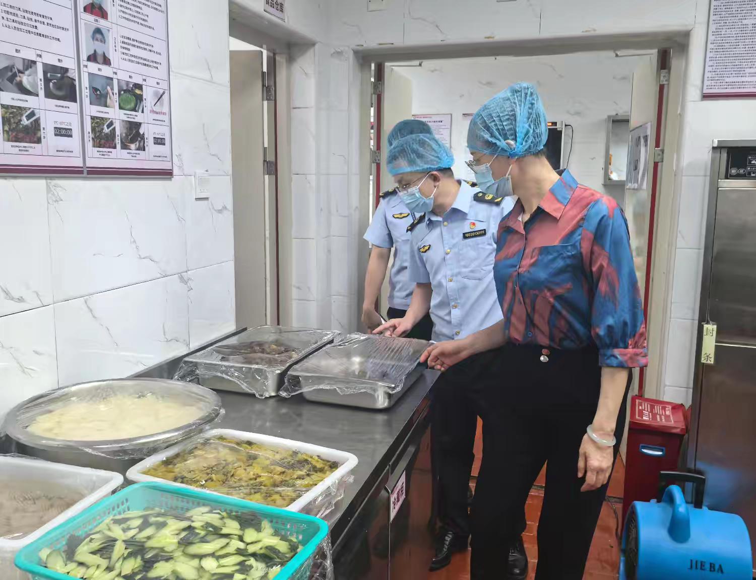 深圳市市场监管局保障中考考点食品安全