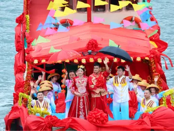 近400万人次线上观看，深圳海上龙舟赛成大湾区人过节新体验