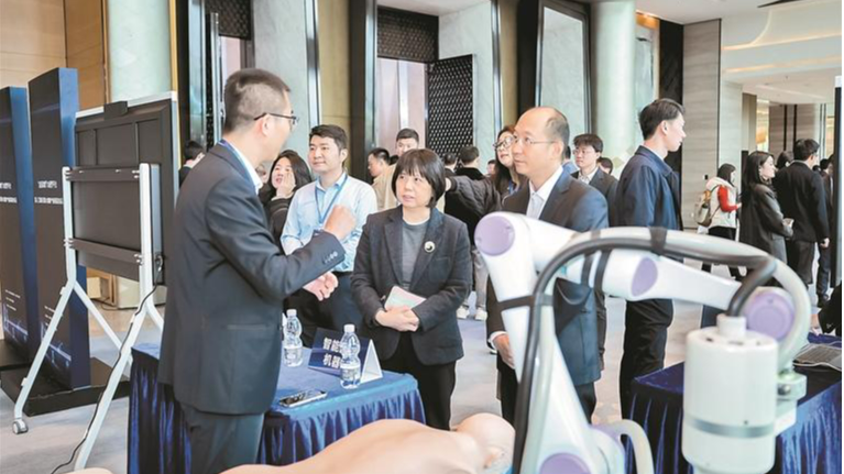 宝安奋力书写有温度的健康幸福新答卷