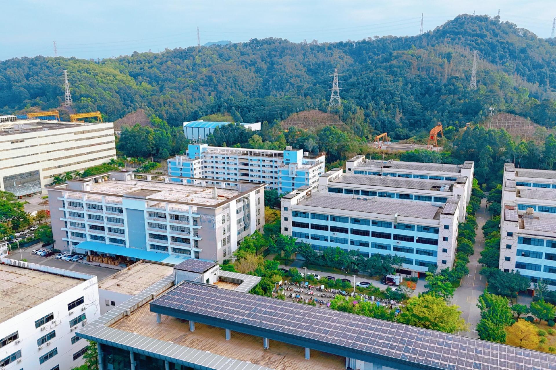 图集丨触摸龙岗高端制造的精密脉搏：工业大区向“新”而行