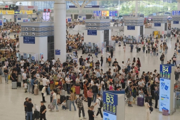 深圳铁路迎端午假期返程客流高峰，6月2日到达旅客近40万人次