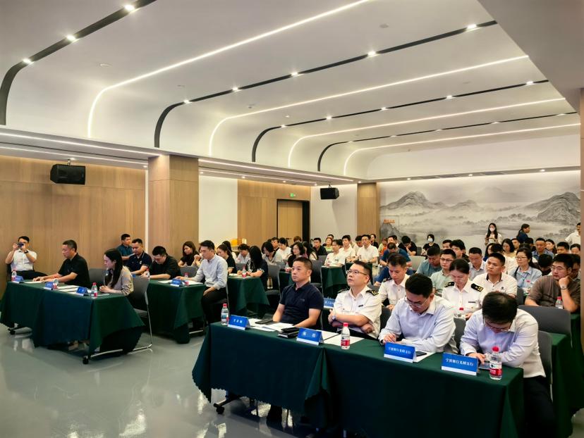 马田街道精准服务企业，政银企携手共促转型升级