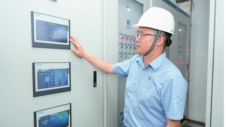 深水龙华水务公司管网管理部部长詹鹏华：用11年守护“一滴水”