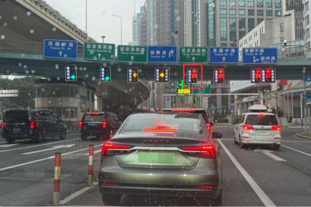 元戎启行VLA模型加速“上车”  推动汽车产业智能化转型