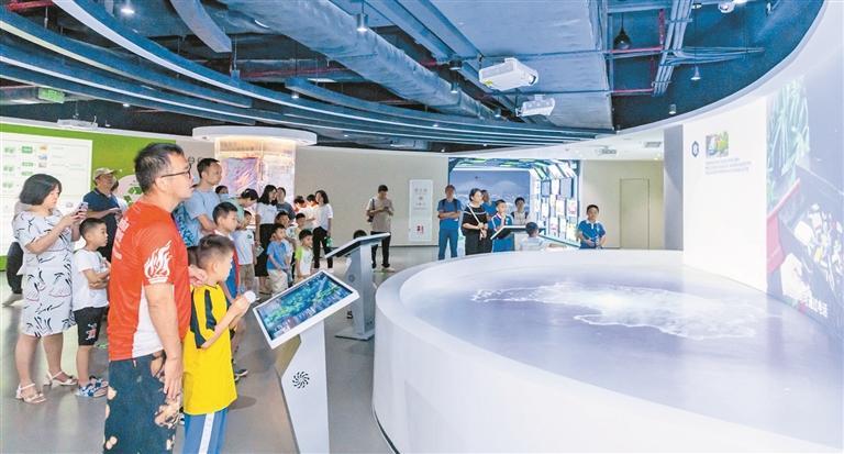 龙华区打造全市首个山海减塑志愿服务实践点样板