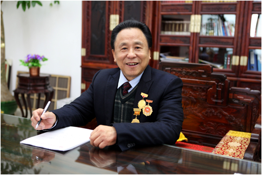倪福林：军魂不褪的商海人生