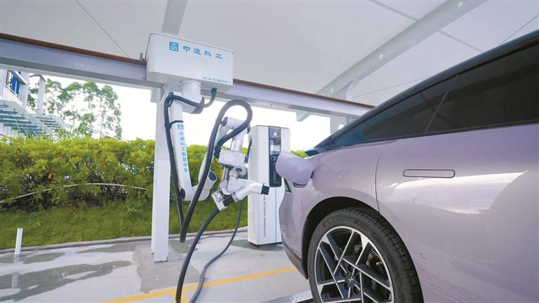 中建科工停充一体化智能立体停车系统发布