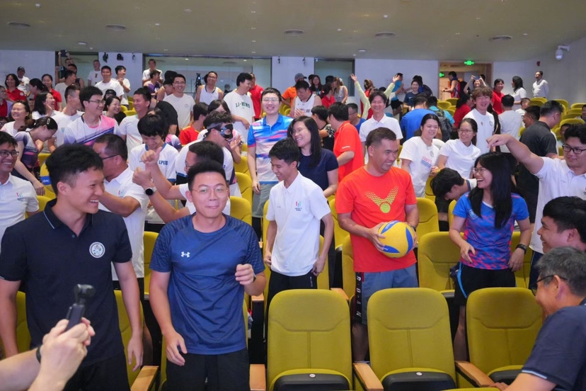 （供读特）大湾区姊妹校体育联谊开赛