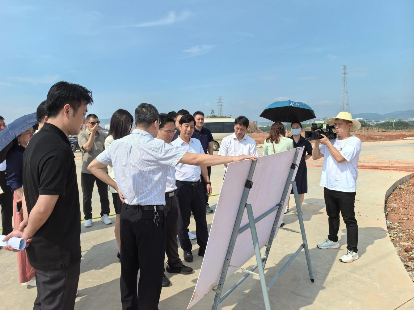 凝心合力推进“百千万工程”，深圳罗湖区工商联组团奔赴潮州参加帮扶协作活动