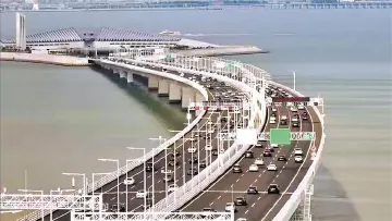 深中通道通车周年记： 3155万车流脉动珠江口