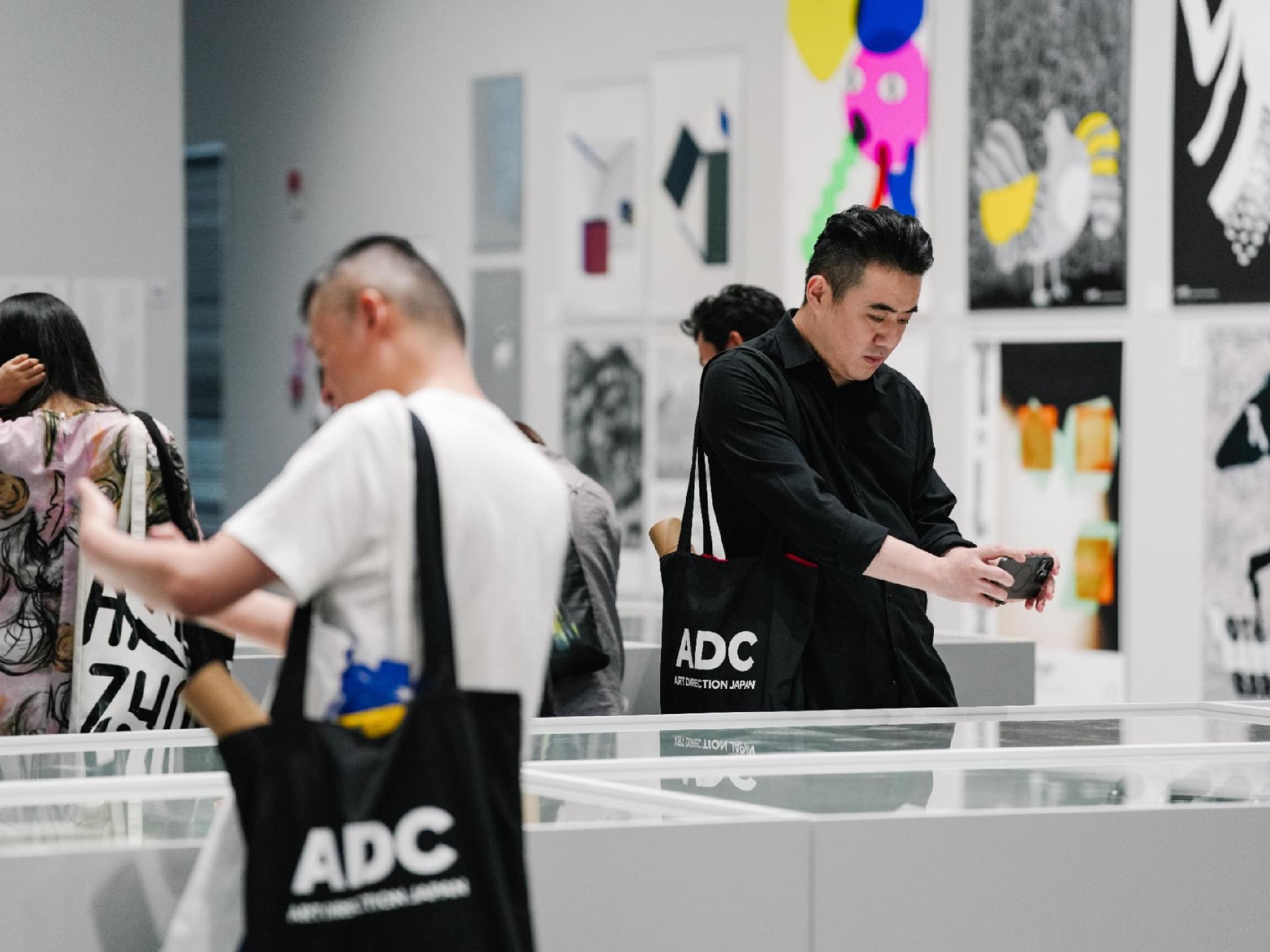 暑期艺术热力全开  深圳各大美术馆特展纷呈引燃艺术狂欢