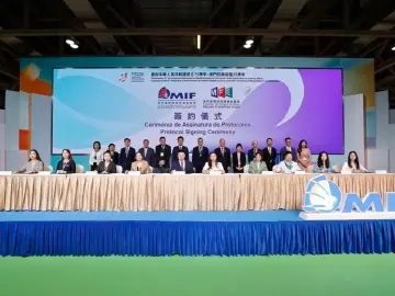 【奋进的五年】深圳市工商联（总商会）工作·企业服务篇