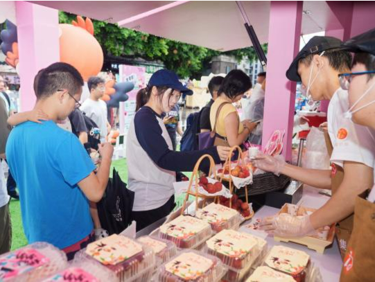 粤川“农文旅”跨界联动！深农投“福市集”快闪活动落地成都