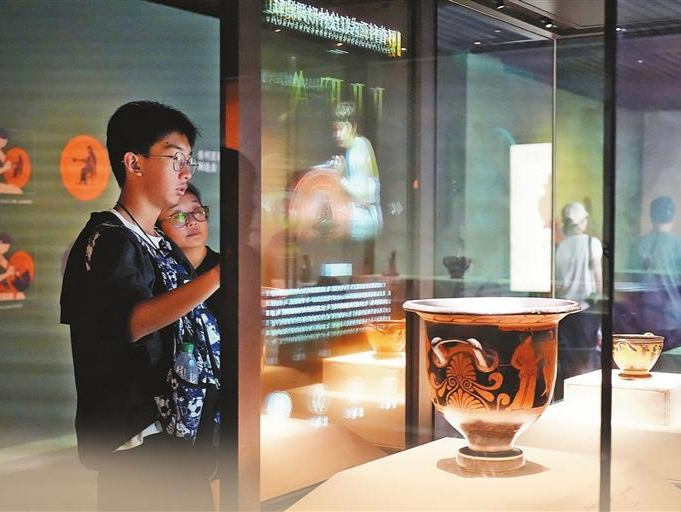 这个夏天，展览管够，展览馆GO！足不出深圳，看“活”的古希腊和“真”的敦煌壁画