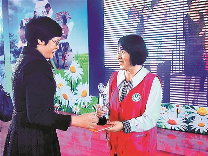 赵路珍：19岁就在深圳当厂长 | 赓续特区精神 锐意改革开放