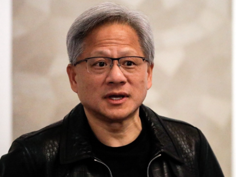 黄仁勋1个月内减持超140万股，累计套现超2亿美元