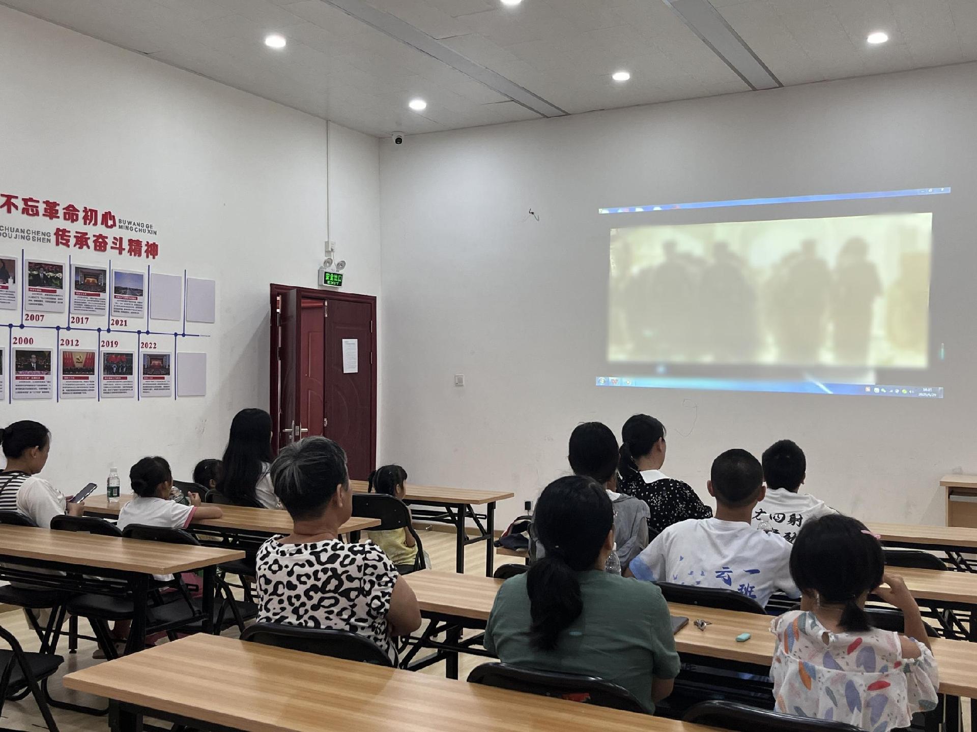 凝聚奋进力量，马峦街道江岭社区职工积极参与党建活动