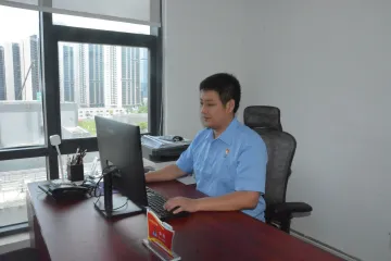 【学习身边榜样】优秀共产党员｜宋杨：清泉为墨党旗为笔，书写40年“水困”终章