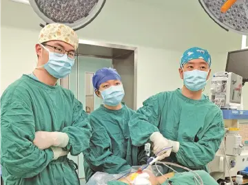 我是深二代 | 深圳市人民医院乳腺外科负责人胡泓：传承医者使命，造福患者群众
