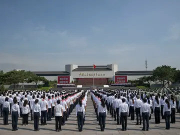 历史的回响 和平的宣誓——中国纪念全民族抗战爆发88周年   