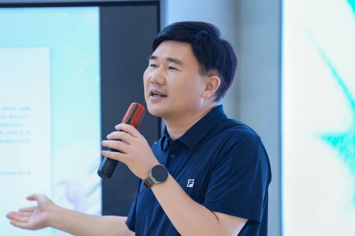 笛武书香话乡愁,王健《烟火乡村》分享会唤醒都市人的“精神原乡”