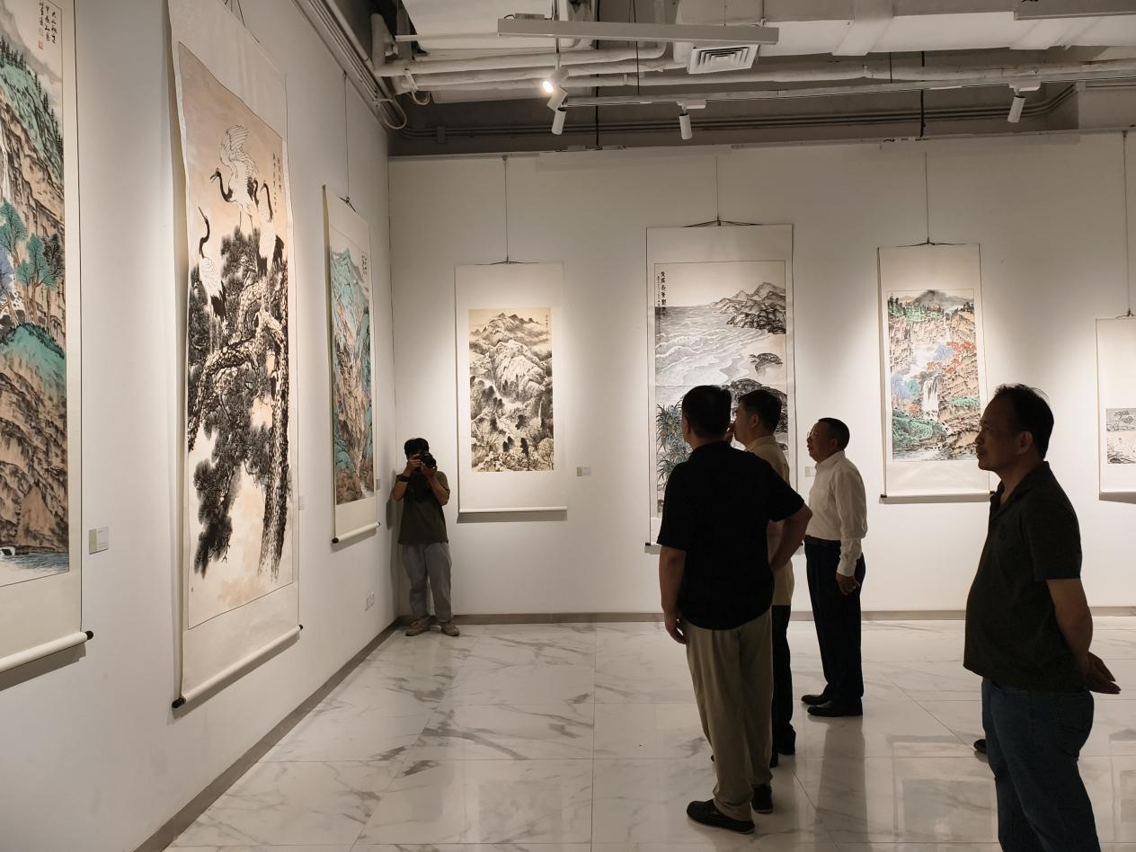 “惠风深韵”美术作品联展在宝安1990美术馆举行