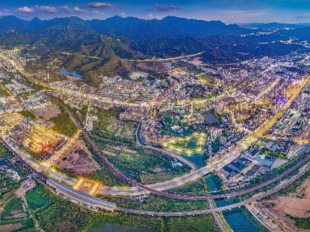 镇街头条 | 刚刚出炉，谢岗上半年GDP增速18.1%，排名全市第二