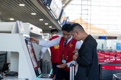 辉煌60载 魅力新西藏｜今年上半年西藏民航旅客吞吐量370万人次（1）