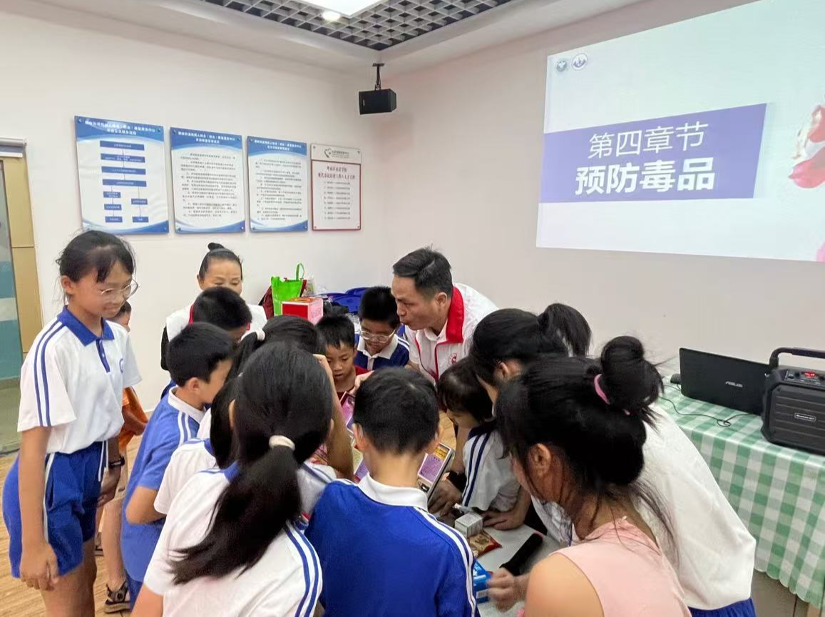 碧岭街道开展青少年禁毒知识宣讲、竞赛活动