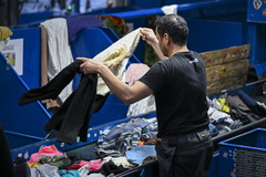 （外代二线）（20）比利时：旧衣回收 
