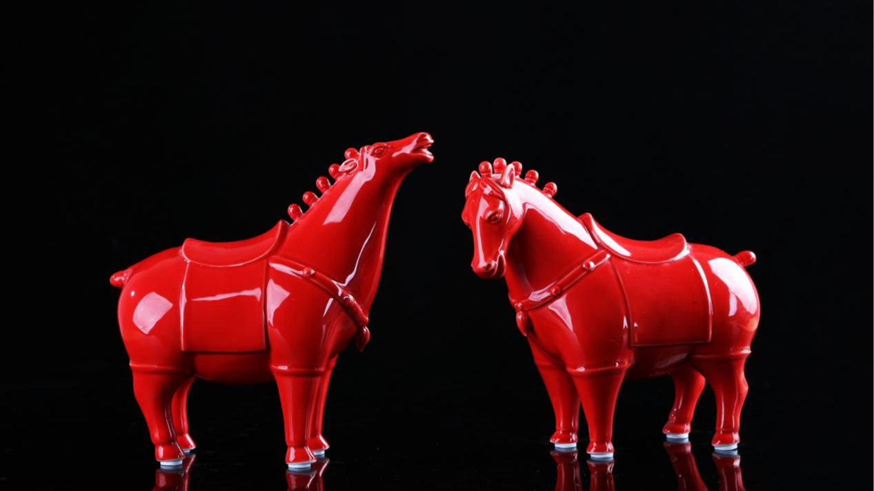 郑清海当代德化白瓷艺术展在宝安区美术馆展出