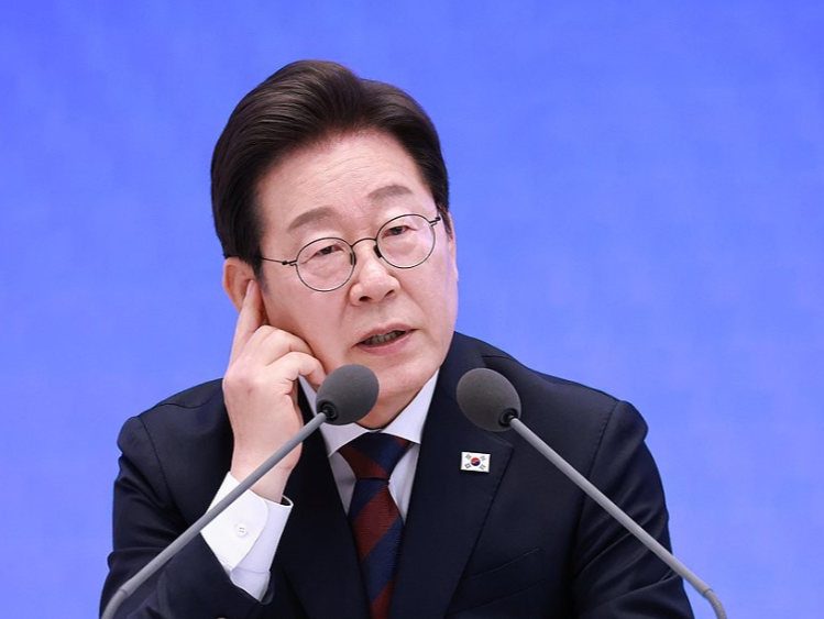 韩国总统李在明：将尽快改善韩中关系 
