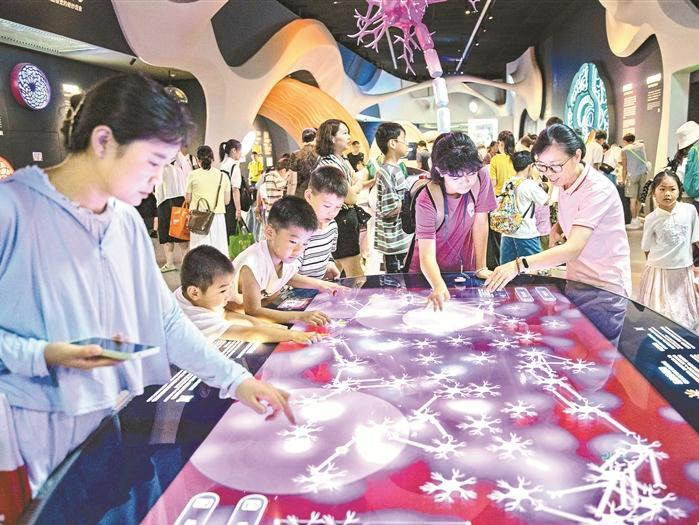 科学技术馆暑期受热捧
