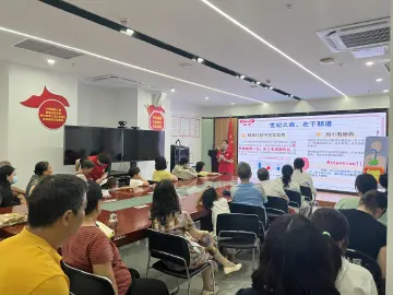 翠宁社区开展肠道健康讲座，居民共学“护肠”小妙招
