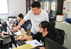 图片故事丨“90后”返乡青年：点亮乡村儿童的快乐生活（5）