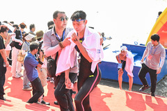 （体育）（2）全民健身——第50届武汉渡江节举行