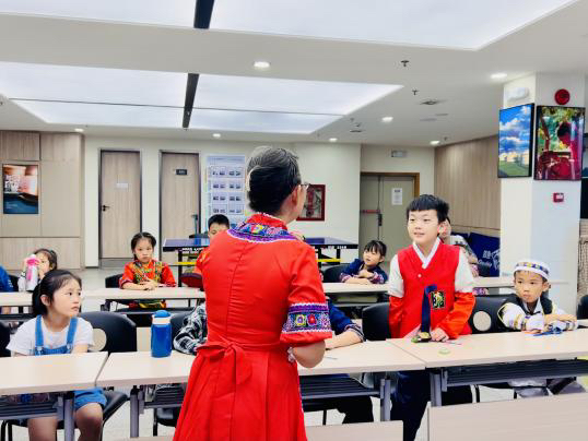 南园街道巴登社区开展“书香润童心，阅读伴成长”绘本系列活动