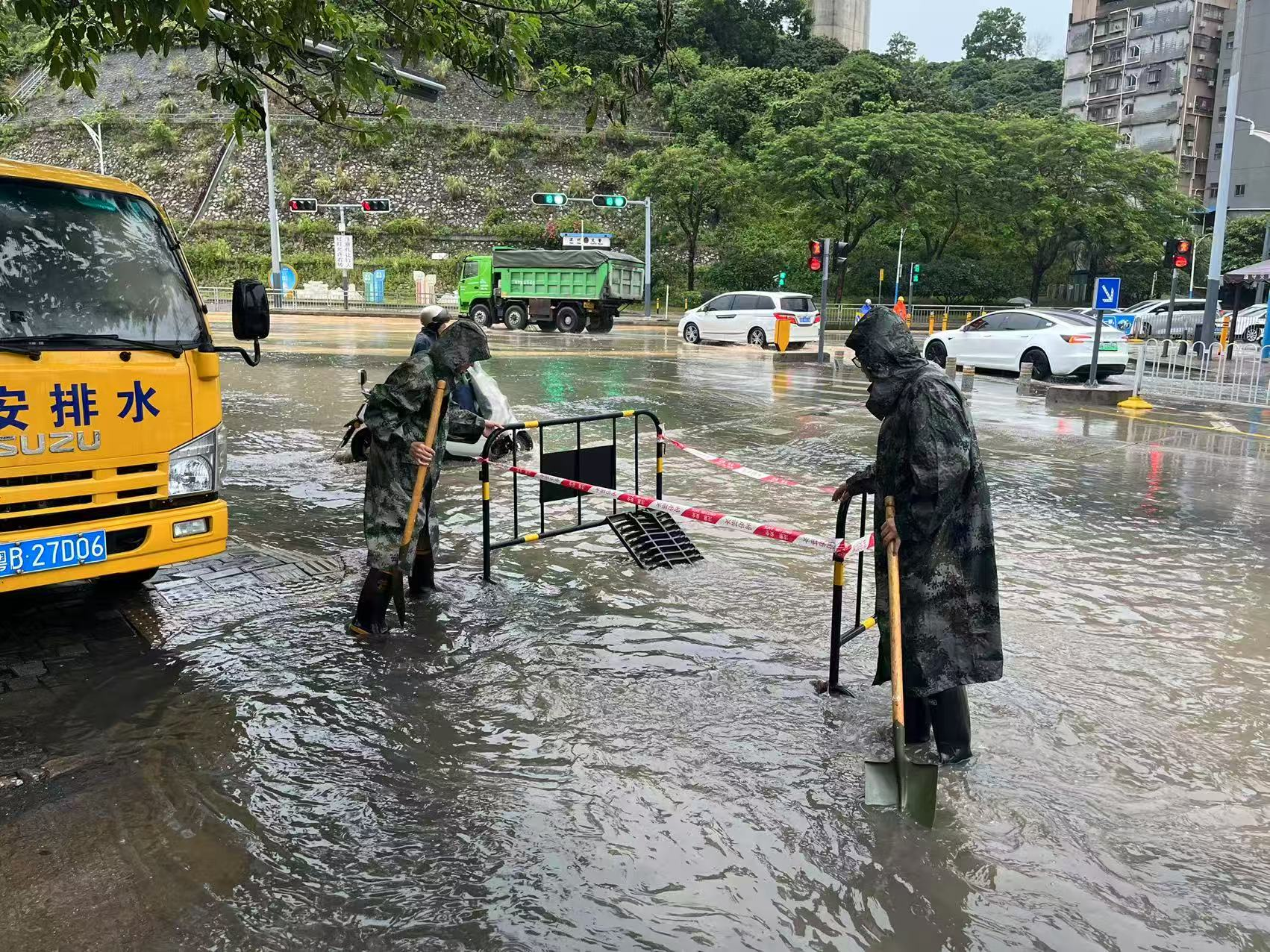 石岩街道：落实落细全力防御台风，筑牢安全防线