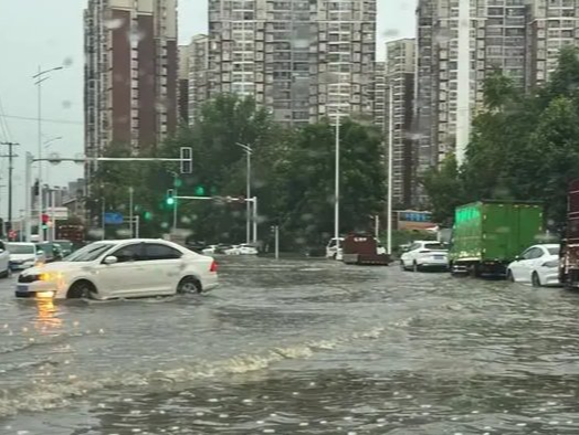 成都市启动防汛三级应急响应