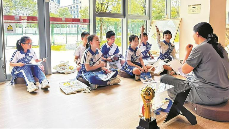 宝图航城分馆文明使者“图小航”首训结束