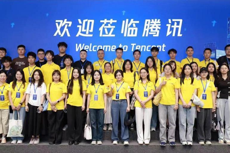 聚焦“双创”主题,探索创新密码!粤港澳多所高校师生汇聚深大