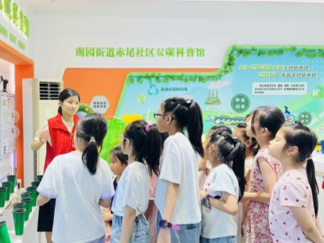 “双碳”知识学起来，千年皮影玩起来  南园街道赤尾社区青少年文化探索行趣味十足